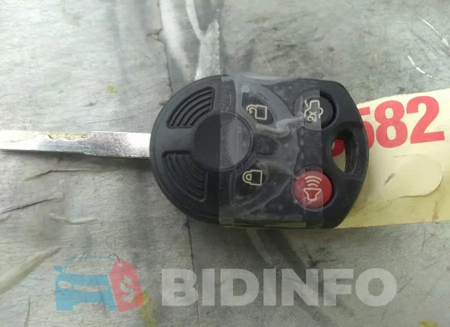 1FADP3FE8HL283040 Photo# 11