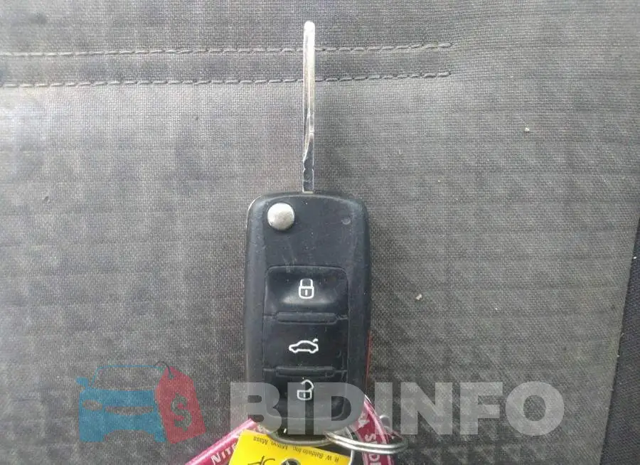 3VW167AJ5HM348899 Photo# 11