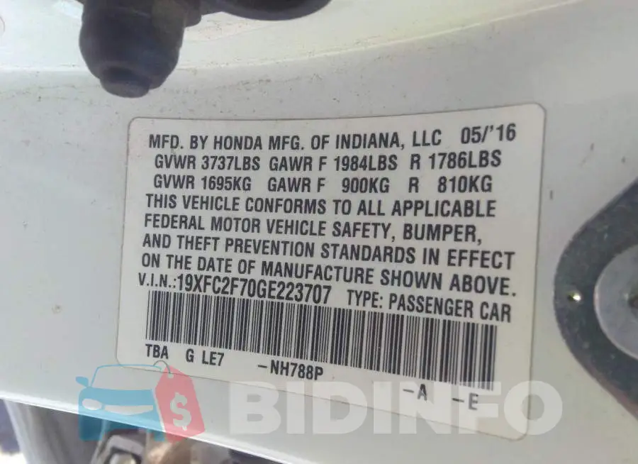 19XFC2F70GE223707 Photo# 9