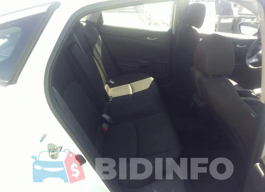 19XFC2F70GE223707 Photo# 8