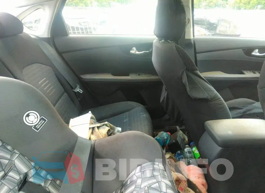 ML32A5HJ9LH005044 Photo# 8