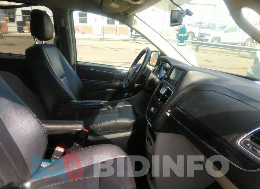 2C4RC1BG6GR166375 Photo# 5