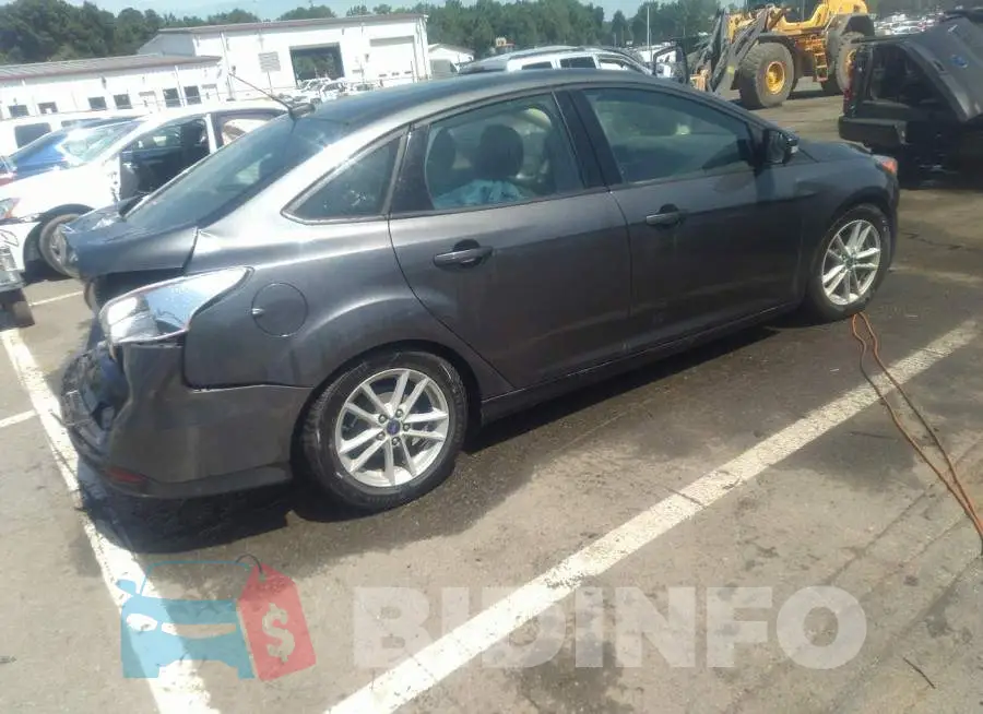 1FADP3F27HL231632 Photo# 4