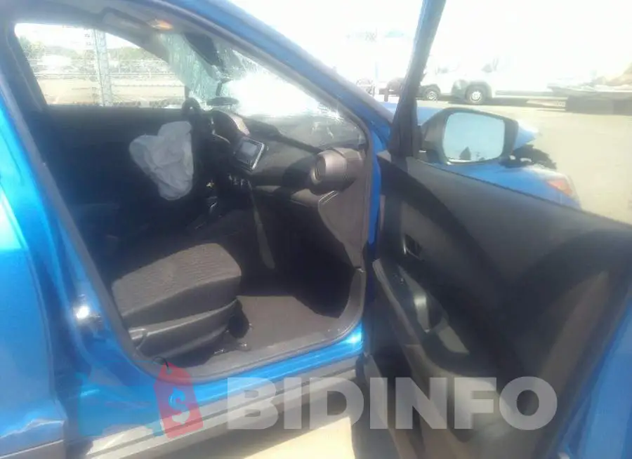 3N1CP5BV2NL502147 Photo# 5