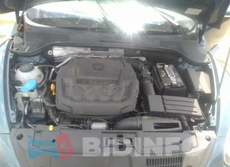 3VW5DAAT3JM503817 Photo# 10