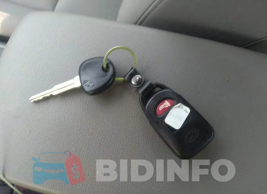 5NPD84LF3HH187735 Photo# 11