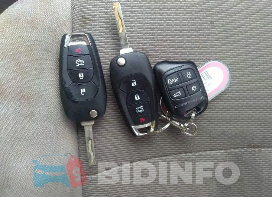 1G1BC5SMXH7128237 Photo# 11