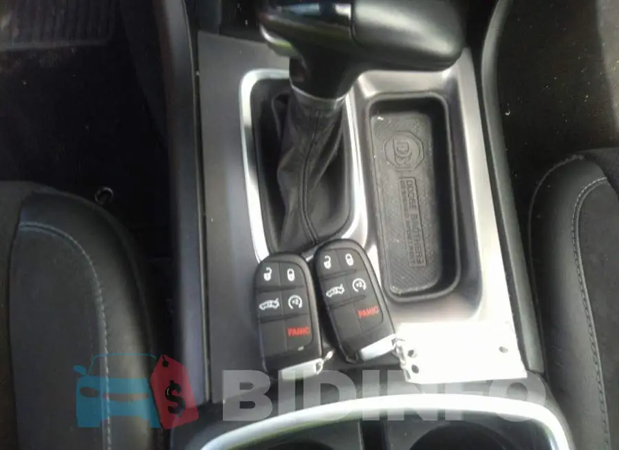 2C3CDXGJXKH721342 Photo# 11