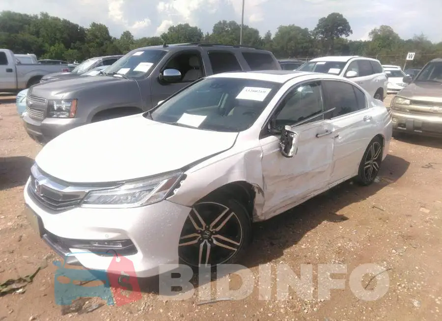 1HGCR3F92HA003614 Photo# 2