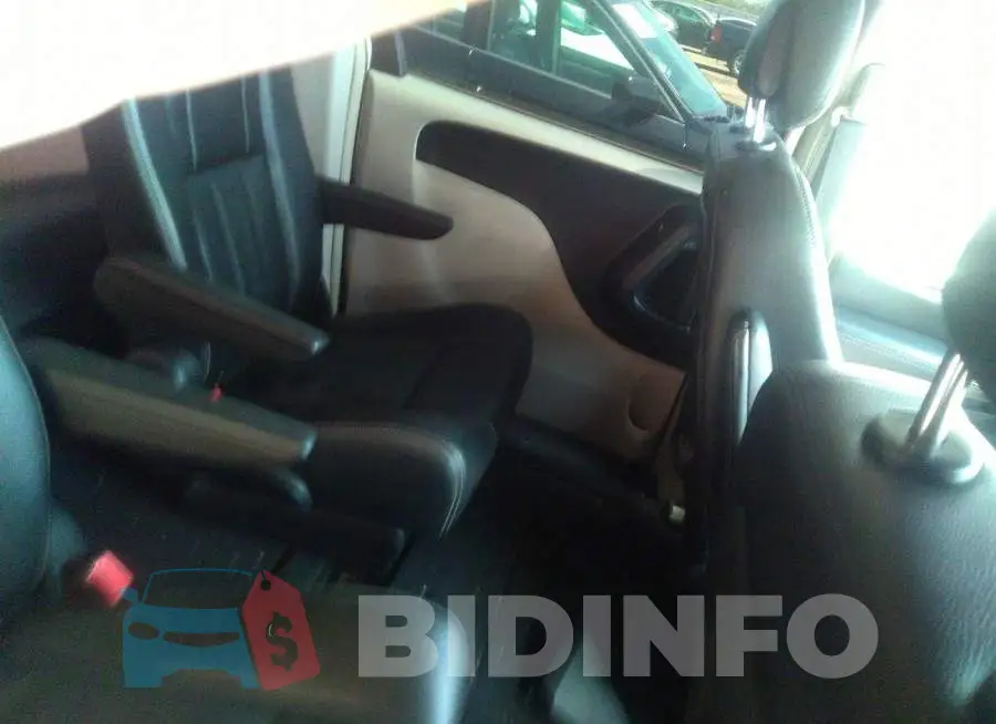 2C4RC1BG2GR280812 Photo# 8