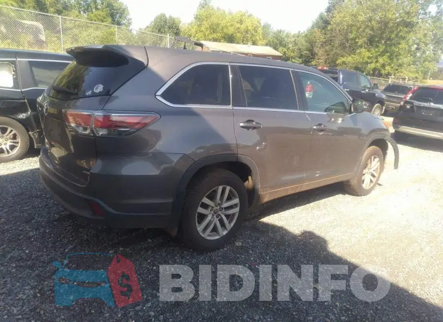 5TDBKRFH6GS275674 Photo# 4