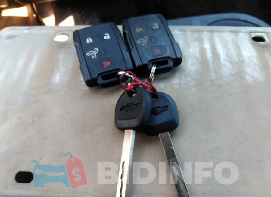 1GCRYAEF7LZ169547 Photo# 11