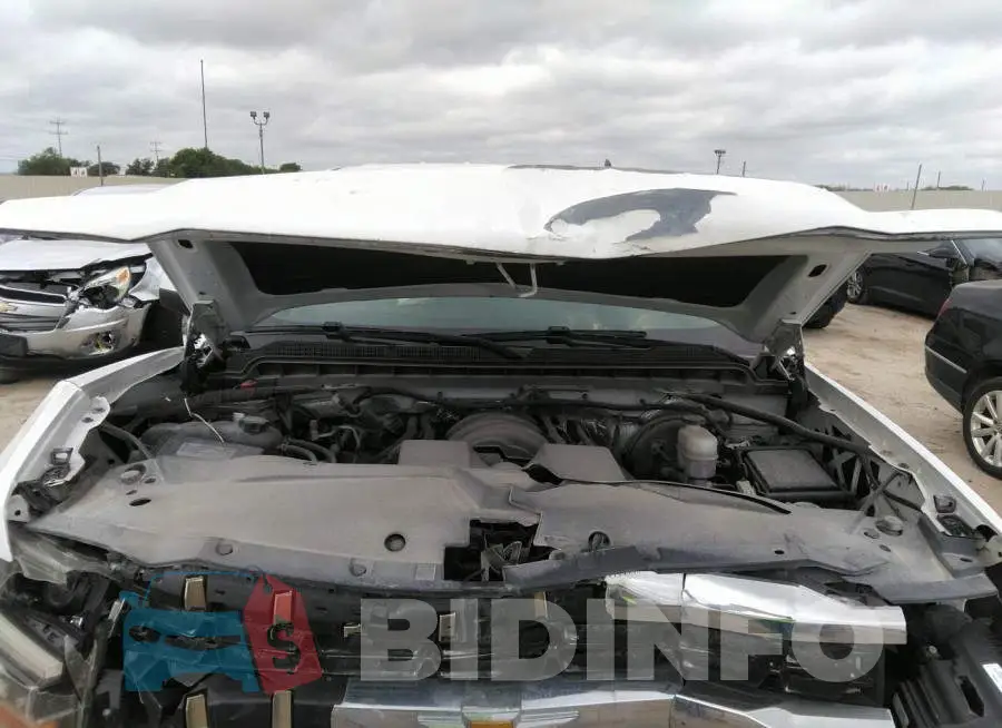 1GCRCREH3JZ170643 Photo# 10