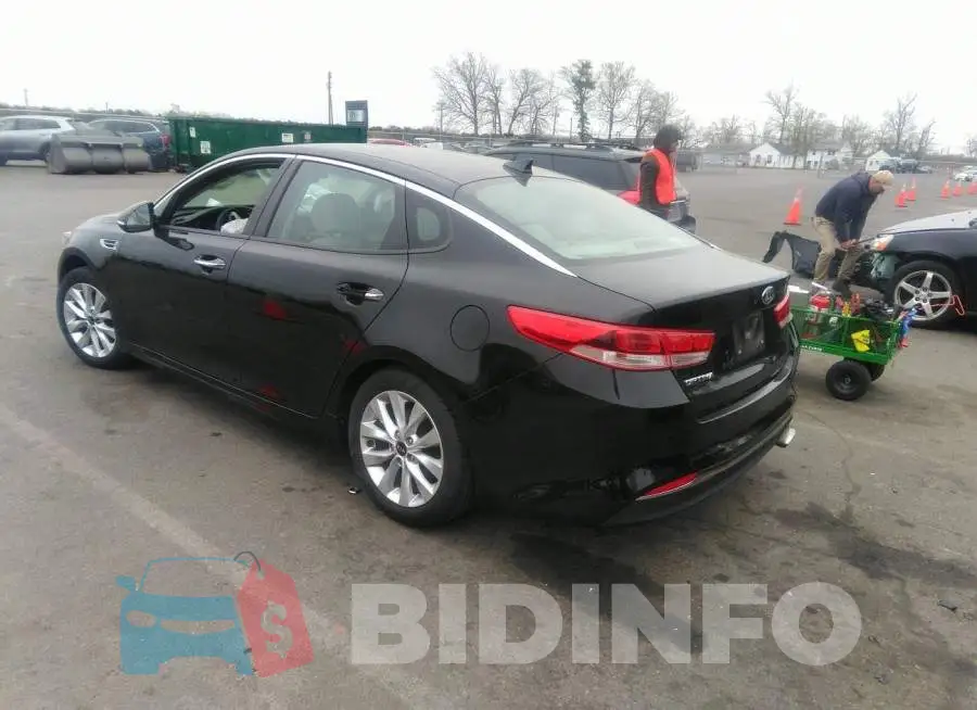 5XXGT4L37JG272189 Photo# 3