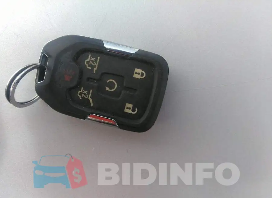 1GNSKBKC7JR325917 Photo# 11