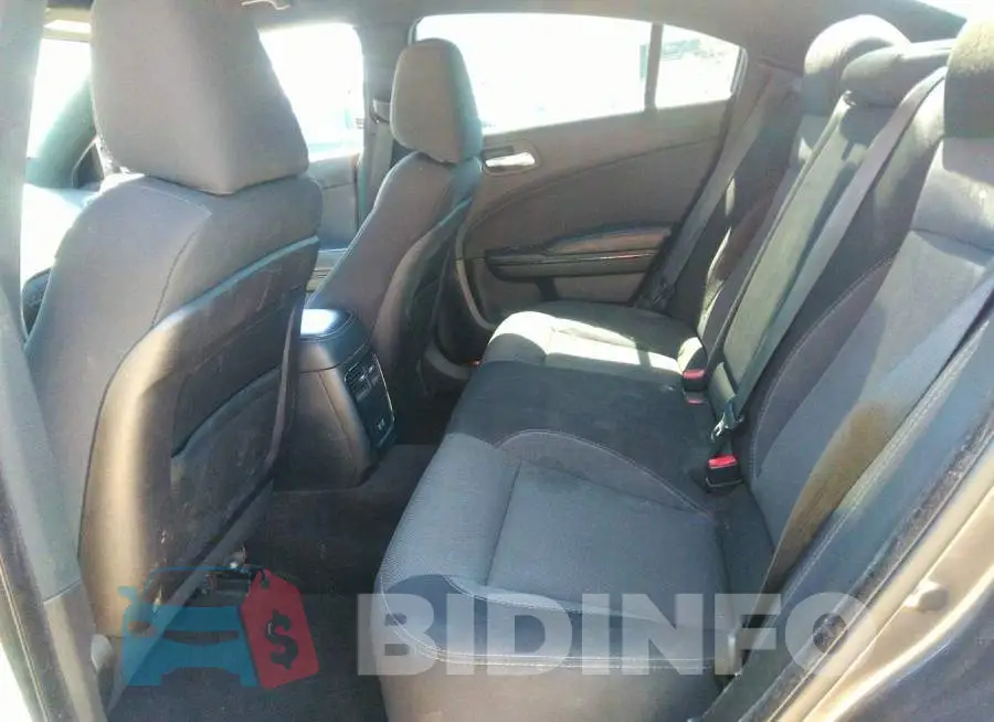 2C3CDXBGXJH167598 Photo# 8