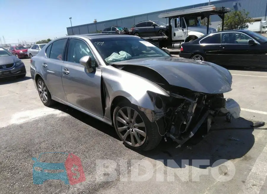 JTHBE1BLXFA015047 Photo# 1