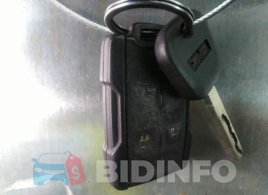 1GTV2MEC3HZ274214 Photo# 11