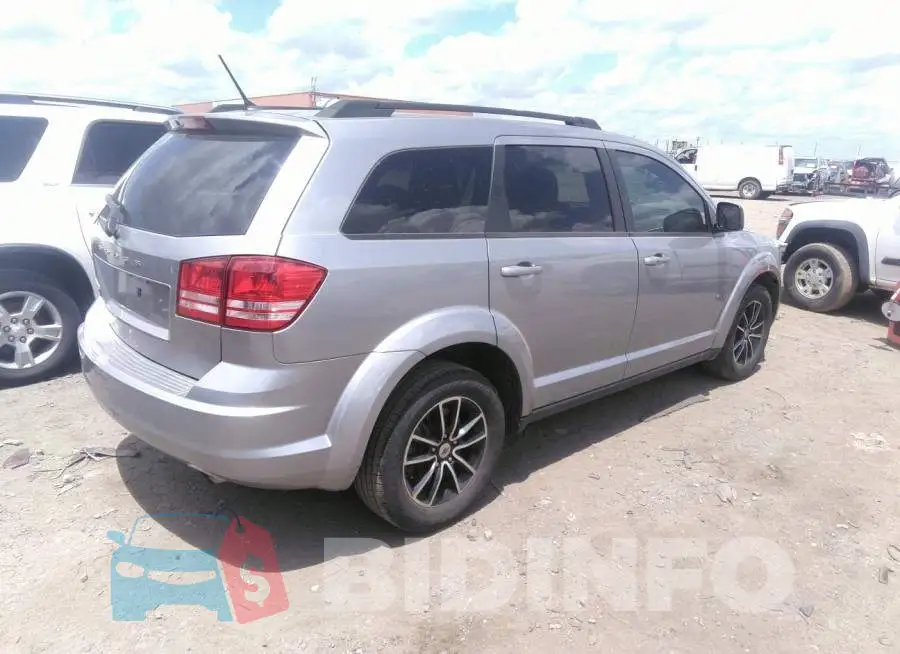 3C4PDCAB9JT444843 Photo# 4
