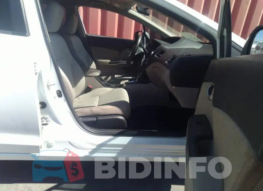 19XFB2F58FE207433 Photo# 5