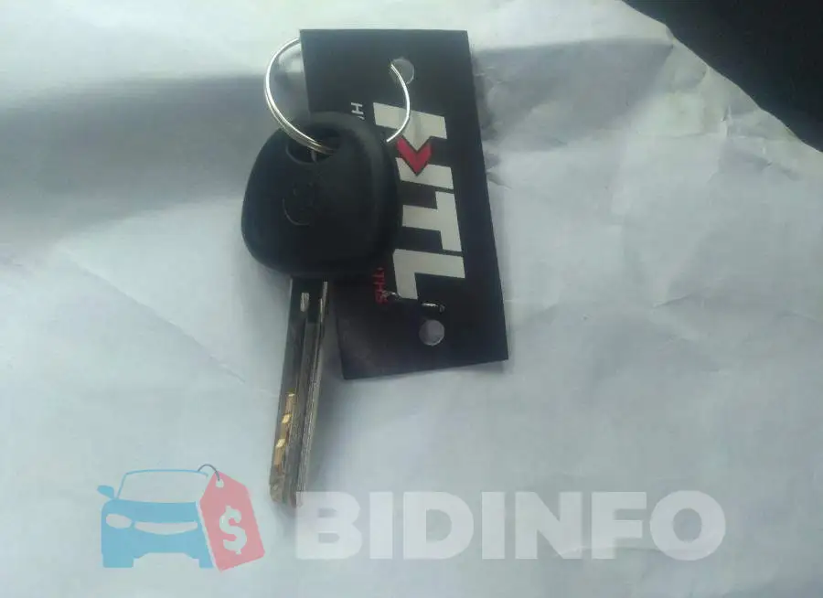 KNDJN2A2XF7761717 Photo# 11