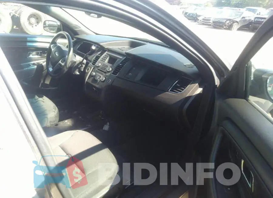 1FAHP2MK6HG128080 Photo# 5
