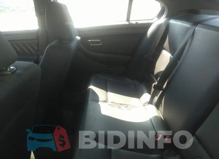1FAHP2MK6HG128080 Photo# 8