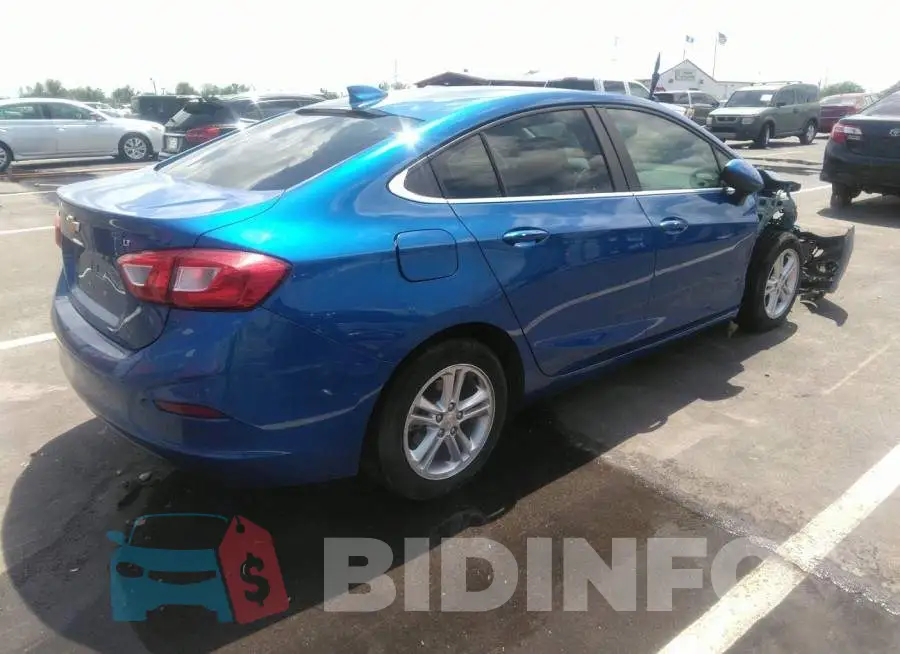 1G1BE5SM8J7125157 Photo# 4