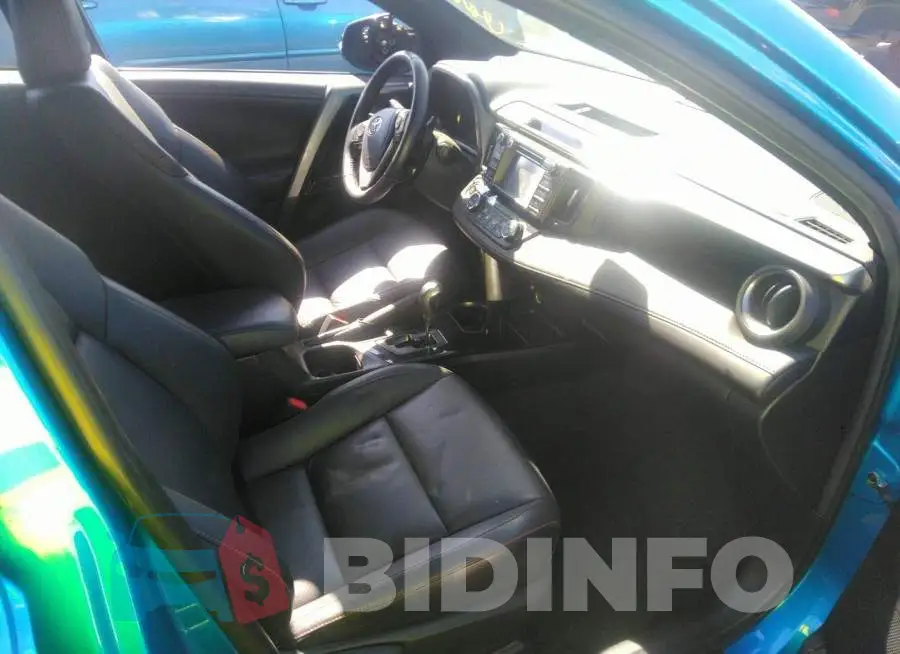 JTMNFREV5HD096113 Photo# 5