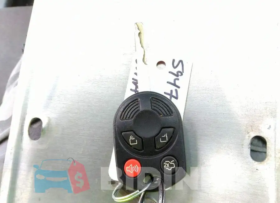 1FADP3K28FL274878 Photo# 11