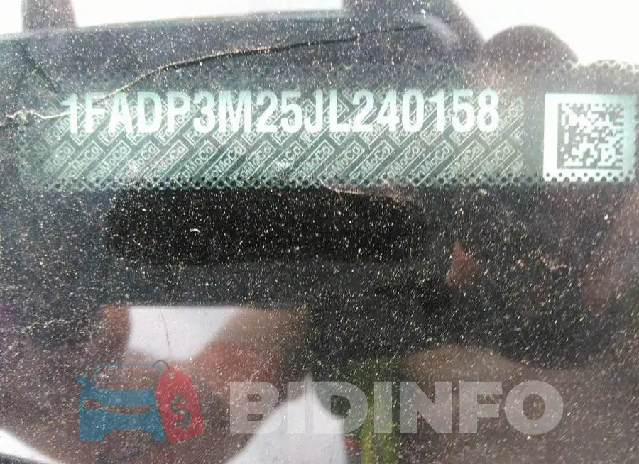 1FADP3M25JL240158 Photo# 9