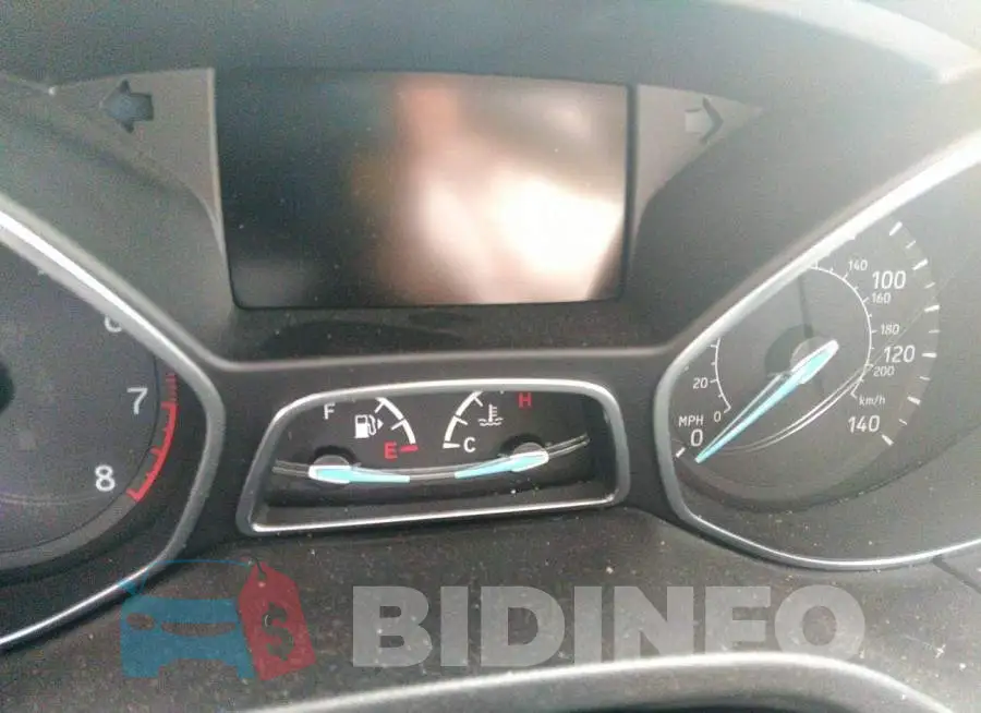 1FADP3M25JL240158 Photo# 7