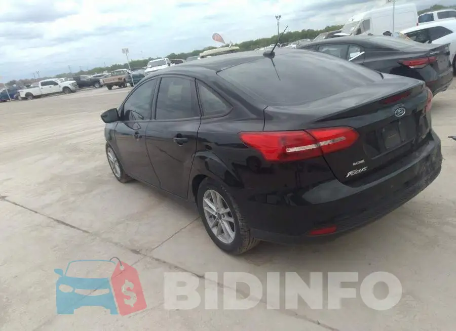 1FADP3F20JL269015 Photo# 3