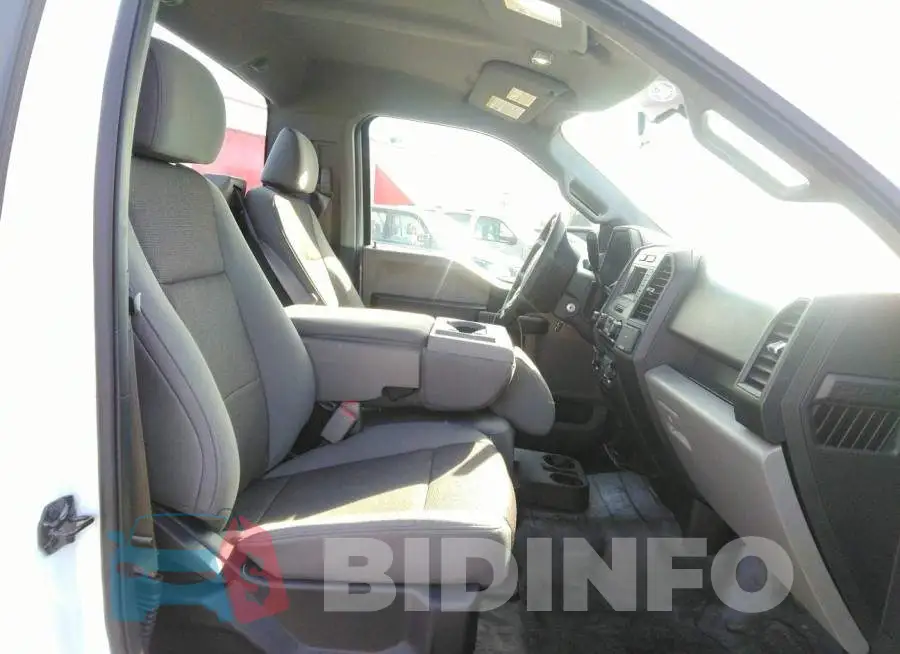 1FTMF1C82HKD95306 Photo# 5