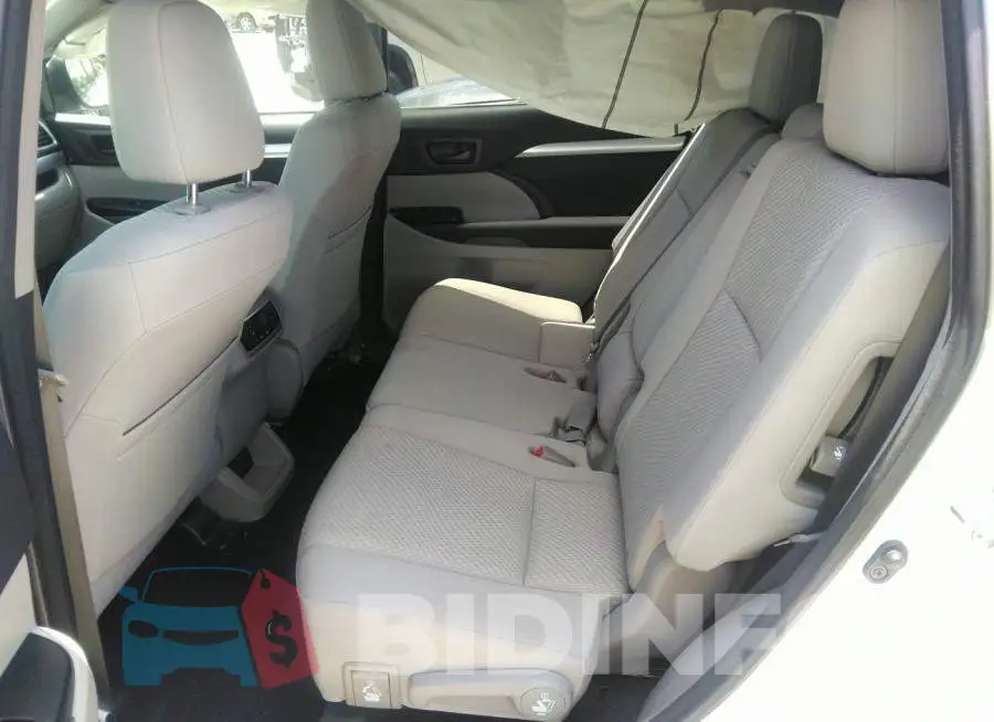 5TDZARFHXGS017773 Photo# 8