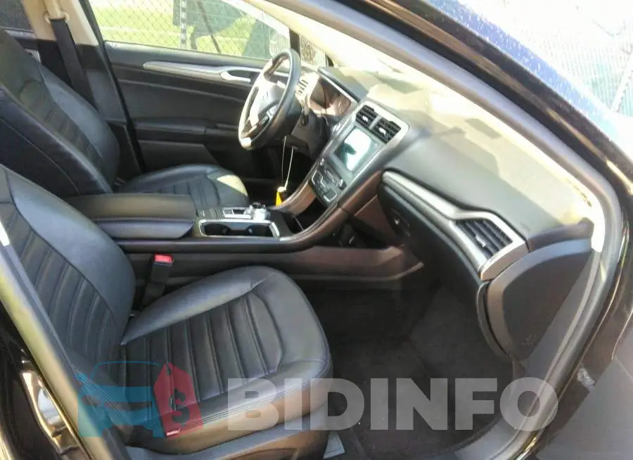 3FA6P0H7XJR180487 Photo# 5