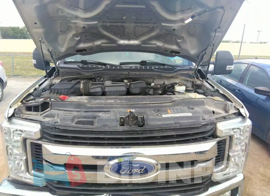 1FT7W2B66KED82499 Photo# 10