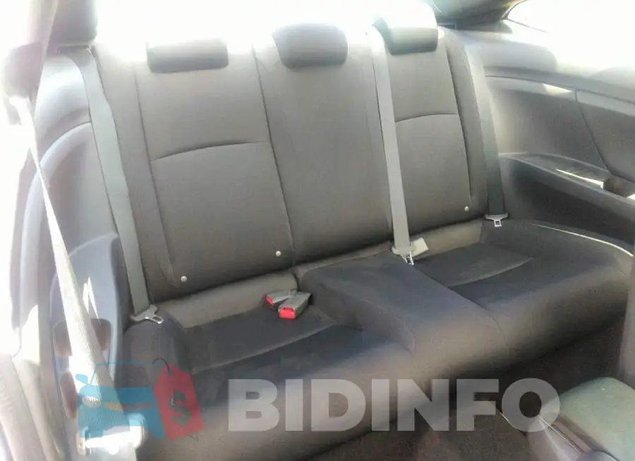 2HGFC3B33KH352595 Photo# 8