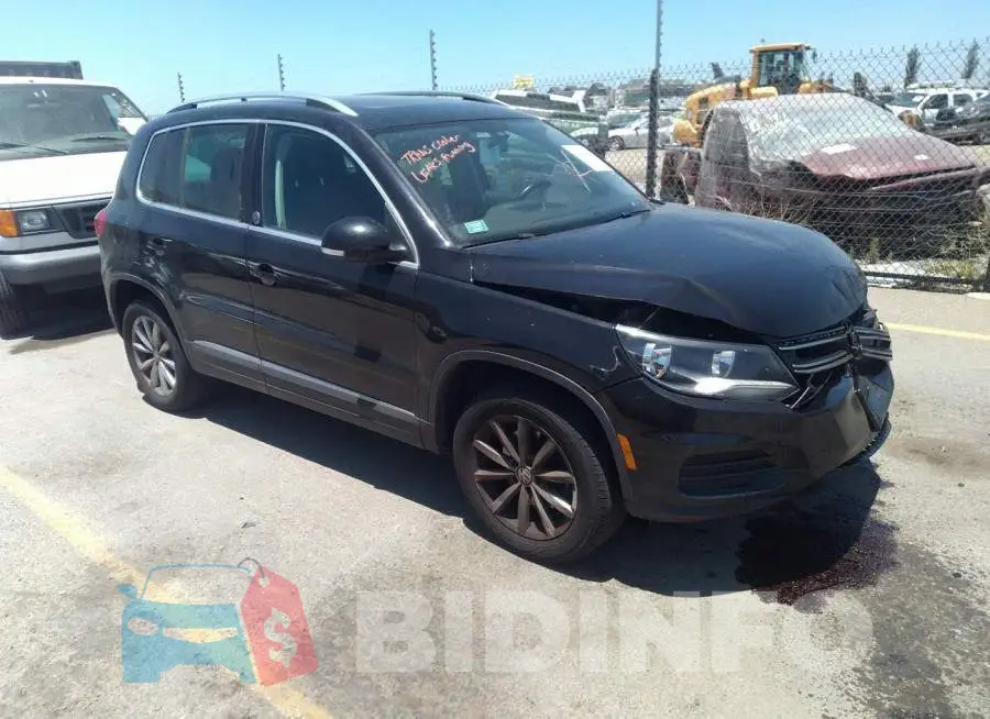 WVGRV7AX6HW501461 Photo# 1