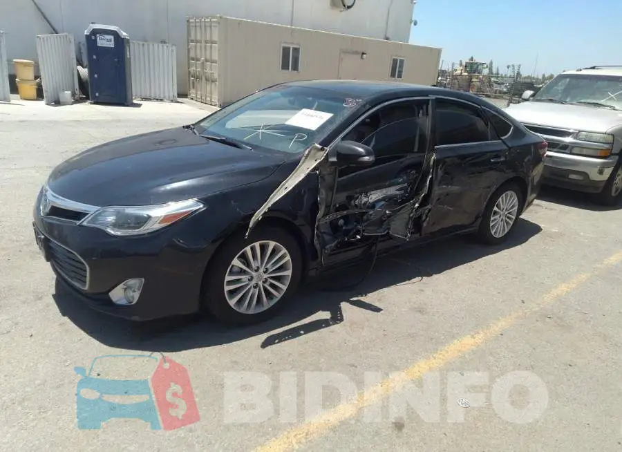 4T1BD1EB2FU045239 Photo# 2