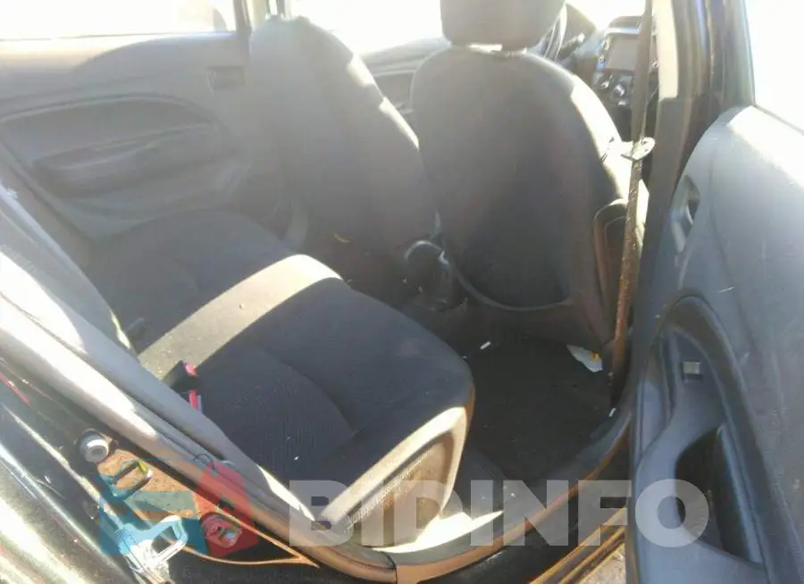ML32F3FJ8JHF06564 Photo# 8