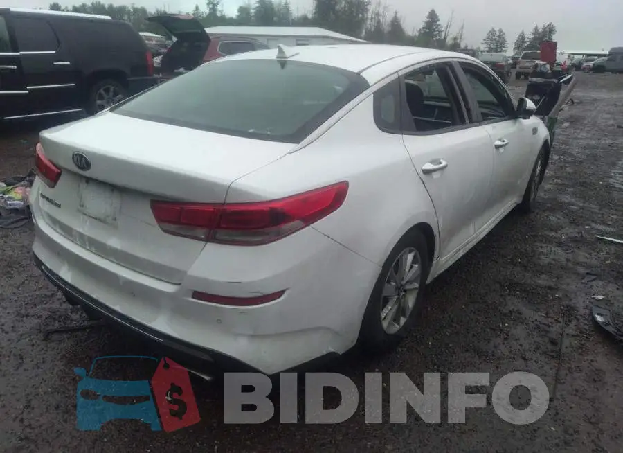5XXGT4L36KG277823 Photo# 4