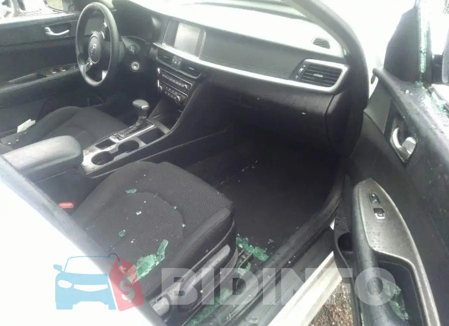 5XXGT4L36KG277823 Photo# 5