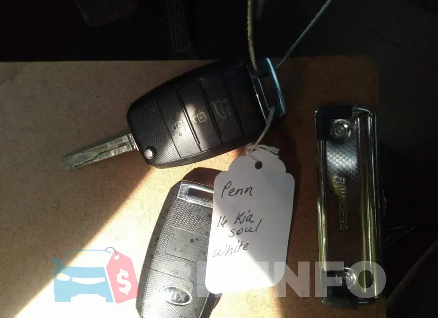 KNDJN2A25G7370251 Photo# 11