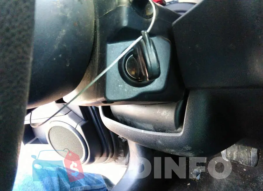 1C4NJPBB9GD537446 Photo# 11