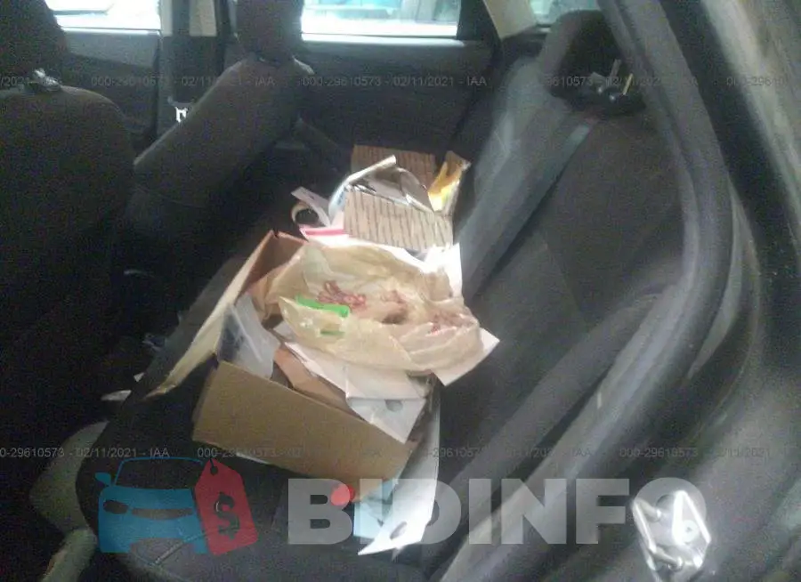 1FADP3K20FL247626 Photo# 8