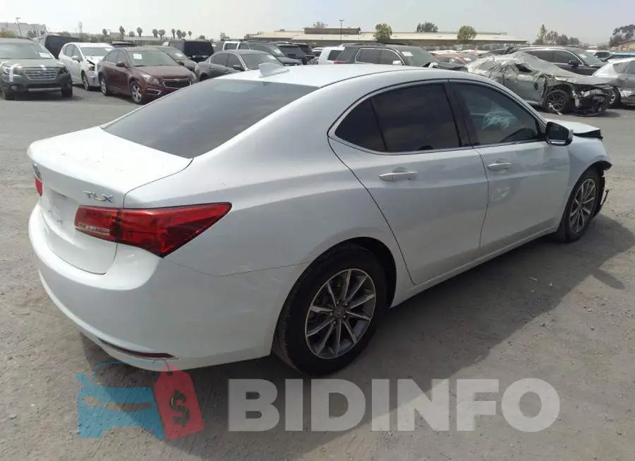 19UUB1F37LA009507 Photo# 4