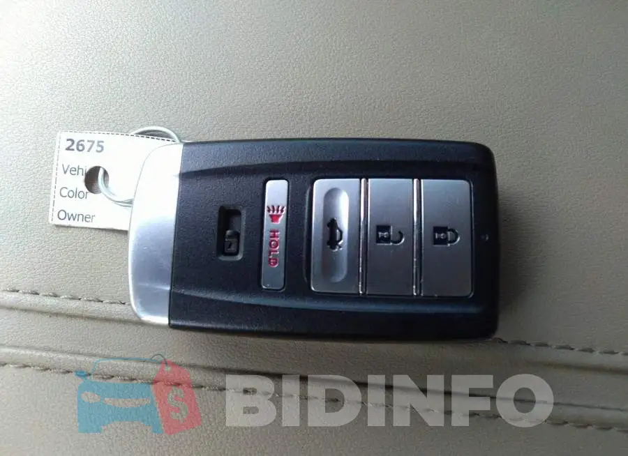 19UUB1F37LA009507 Photo# 11