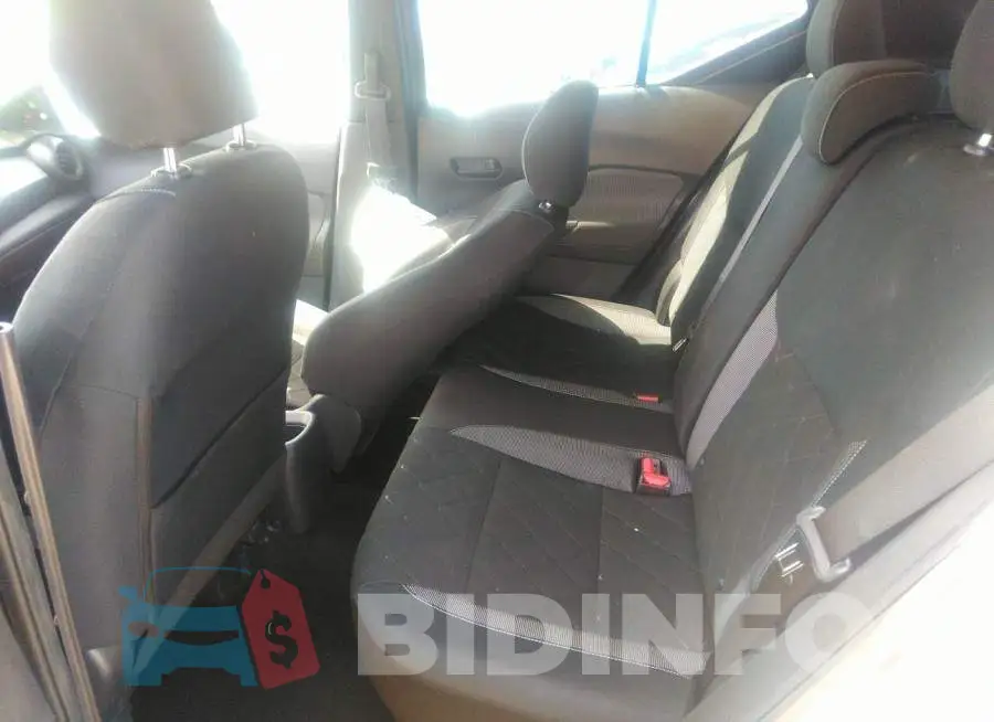 3N1CP5CUXJL512814 Photo# 8