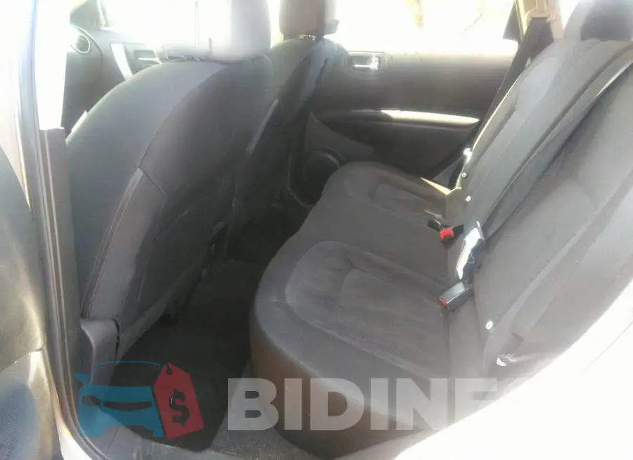JN8AS5MT2FW663550 Photo# 8